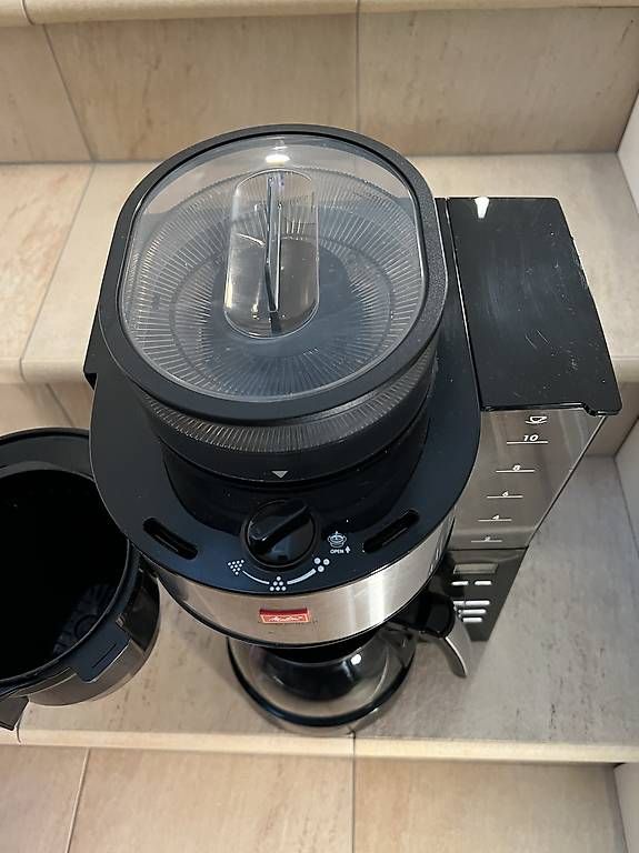 Macchine per caffè & Macchine per espresso: Filterkaffeemaschine mit Mahlwerk – Usato da Bäch SZ venduto da Gaia1965 2
