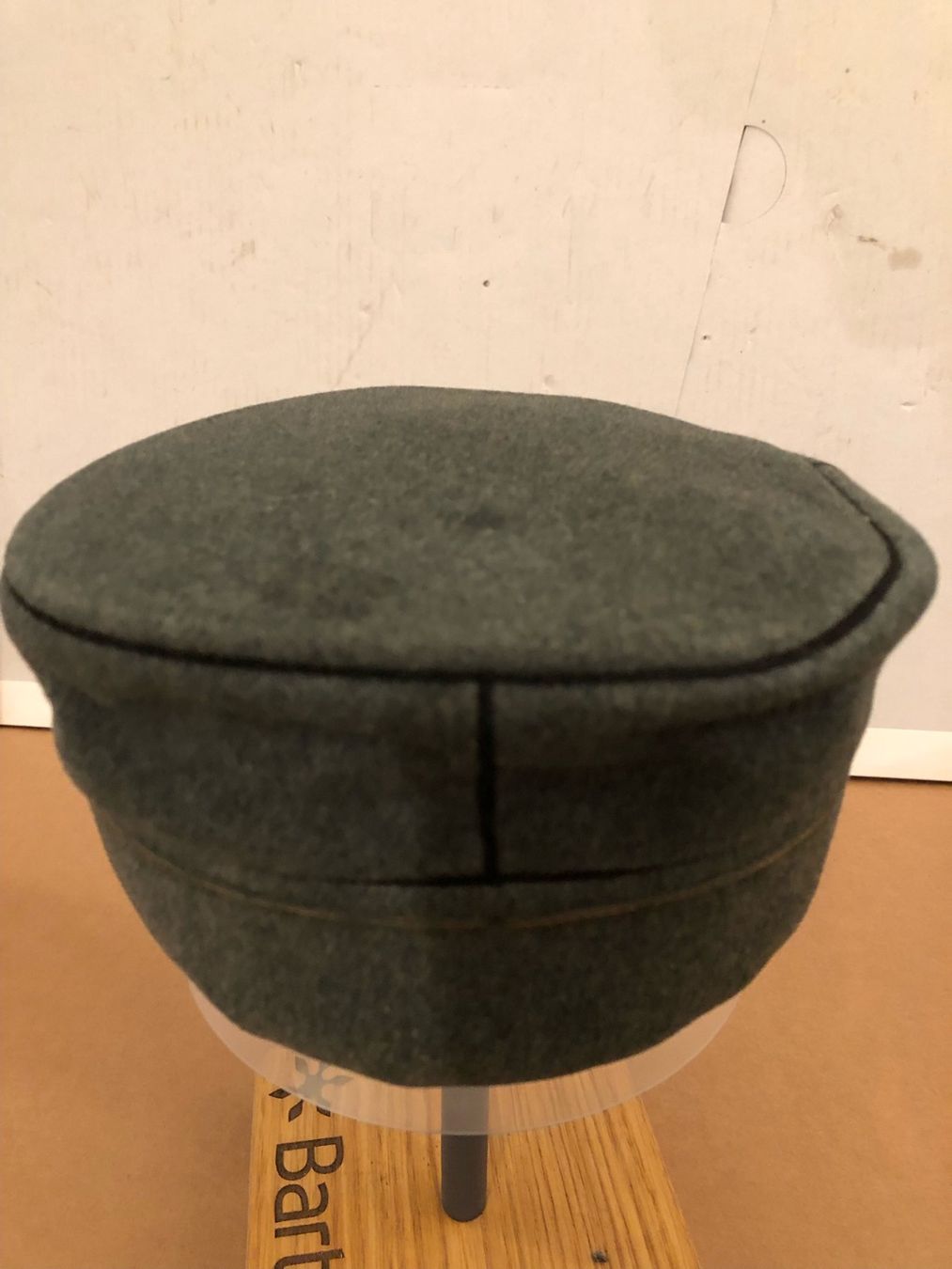 Schweizer Armee Hüte, Mützen & Caps: Offiziersmütze Ordonnanz 1917 – Gebraucht aus Gümmenen von Ug6 3
