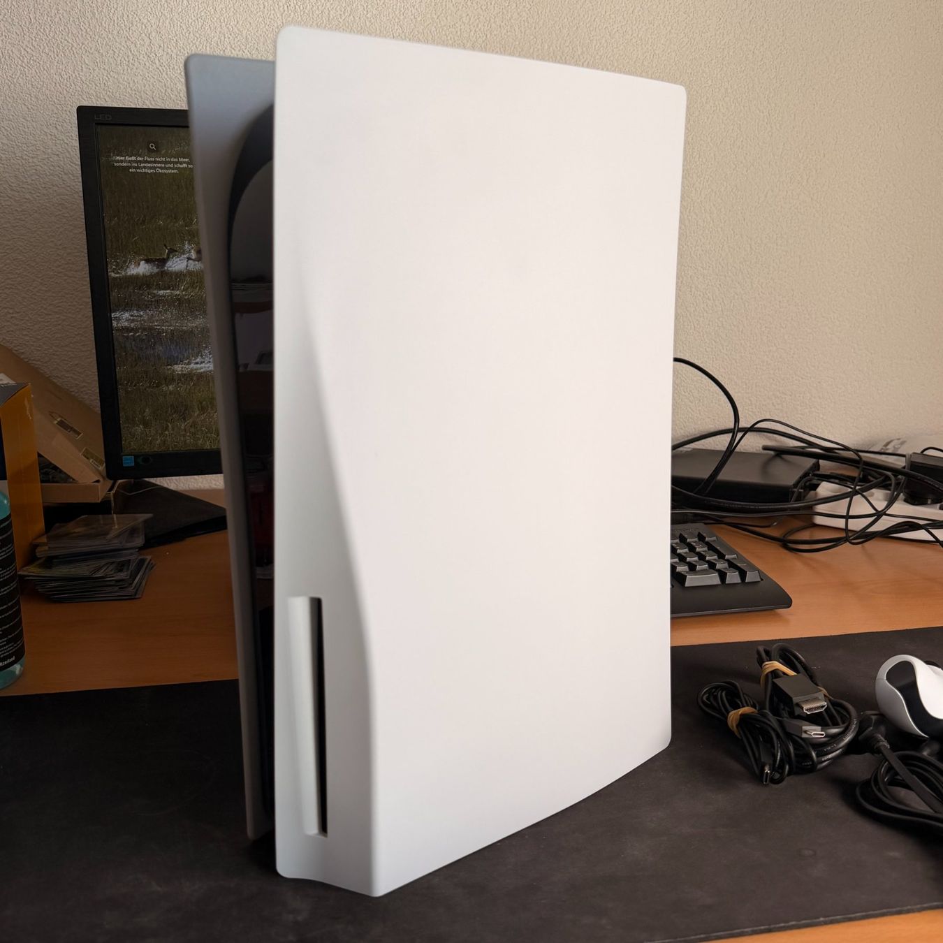 Sony Console: Sony PlayStation 5 Disc Edition 825GB – Usato da Düdingen venduto da Nerdworld 1