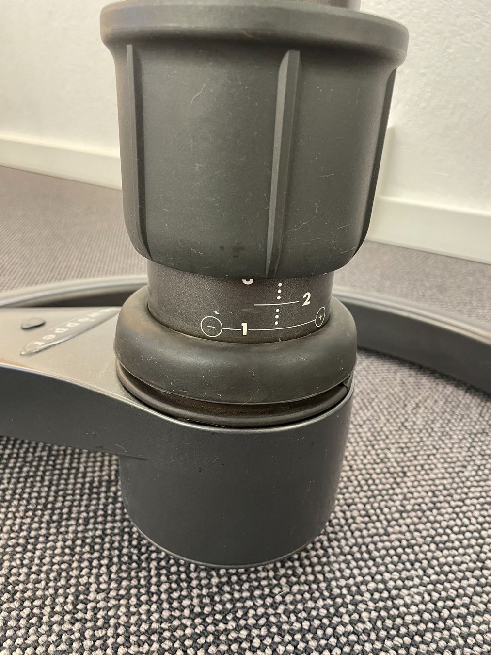 Stühle: Original SWOPPER ergonomischer Stuhl /Hocker – Gebraucht aus Neunkirch von  5