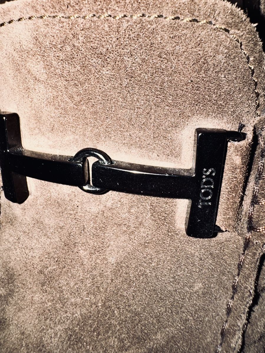 Tod'S Scarpe da uomo: Tod’s - Mocassins - 41 – Nuovo (secondo la descrizione) da Collonge-Bellerive venduto da Nexa 1