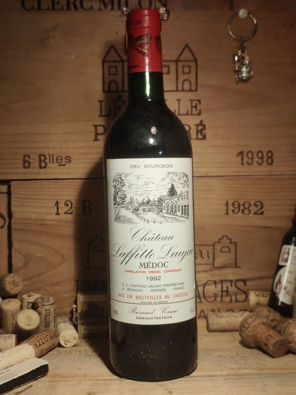 Vino: 1992 Medoc, Chateau Laffitte Laujac – Nuovo e nell'imballaggio originale da Büsserach venduto da Vintage-vins 5