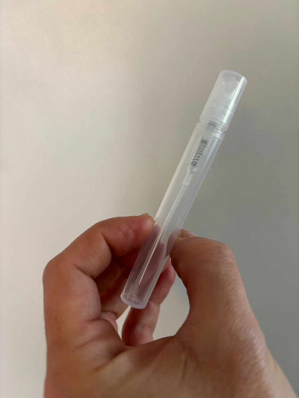 Lattafa Parfum & Eau de Toilette: Lattafa Mohra EDP 5ML Abfüllung – Gebraucht aus Zürich von deruja 1