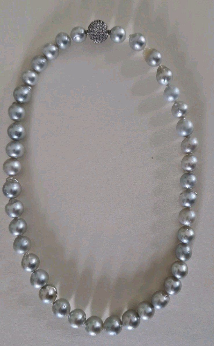 Catenine: Tahiti Perlen Kette mit Wechselverschluss – Nuovo e nell'imballaggio originale da Muenchen venduto da enjoymunichdesign