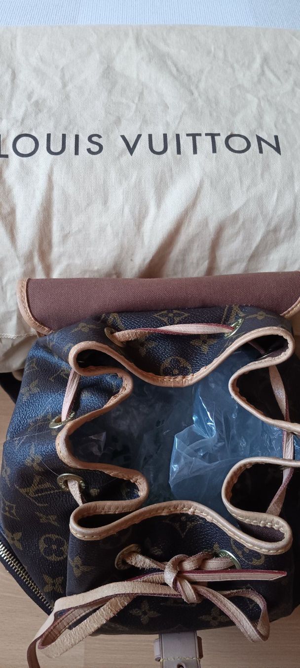 Louis Vuitton Zaini: LOUIS VUITTON Monogram Bosphore Backp. Rucksack, neuwertig! – Nuovo (secondo la descrizione) da Maienfeld venduto da Andyr44 7