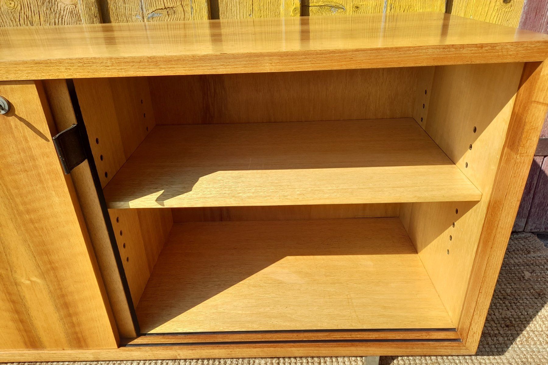 Cassettiere: Florence Knoll Sideboard Nussbaum – Usato da Haslen AI venduto da Vintagelix 2