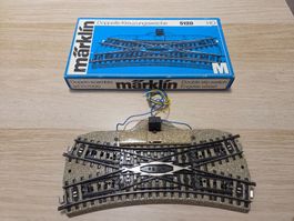 Märklin 5128 Kreuzungweiche H0 (1)