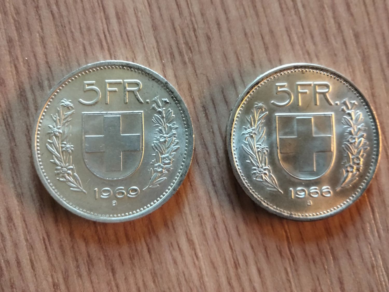 Tutti le monete: 5 Franken Silber 1966 und 1969 – Usato da Seengen venduto da Charlie67