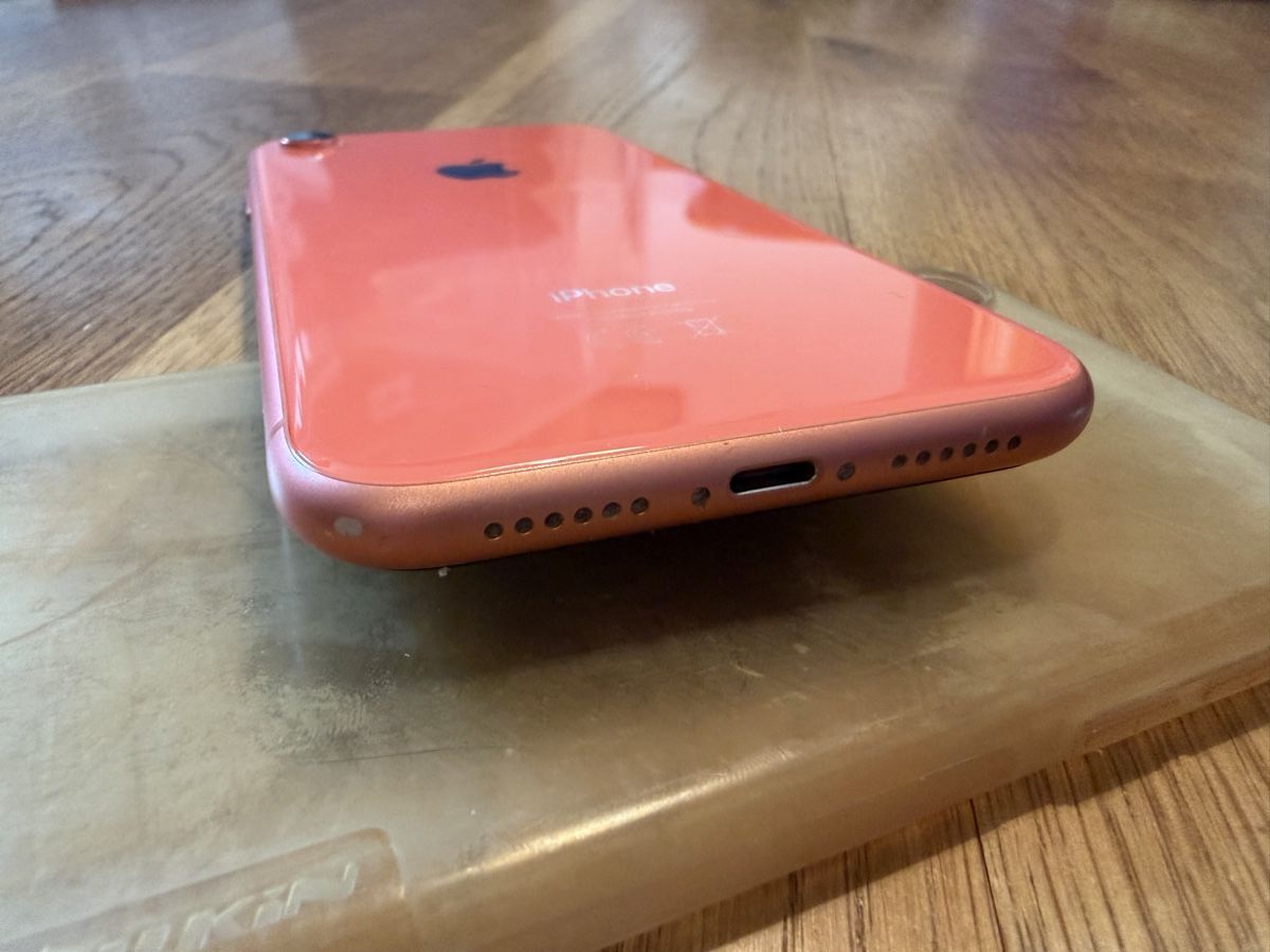 Apple Telefoni cellulari / Smartphones: iPhone XR, Coral, 64GB – Usato da Oberkirch LU venduto da LoVelo3 4