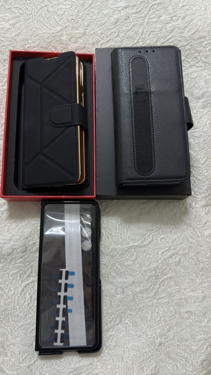 Samsung Cover & Protezioni schermo: Samsung Fold 5 Covers 3 Stück – Nuovo (secondo la descrizione) da Schlieren venduto da Kamacho