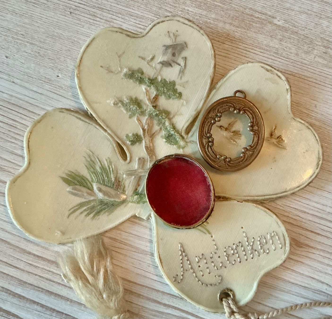 Anhänger: URALTES MEDAILLON – Gebraucht aus Zell LU von Silvermemory 3