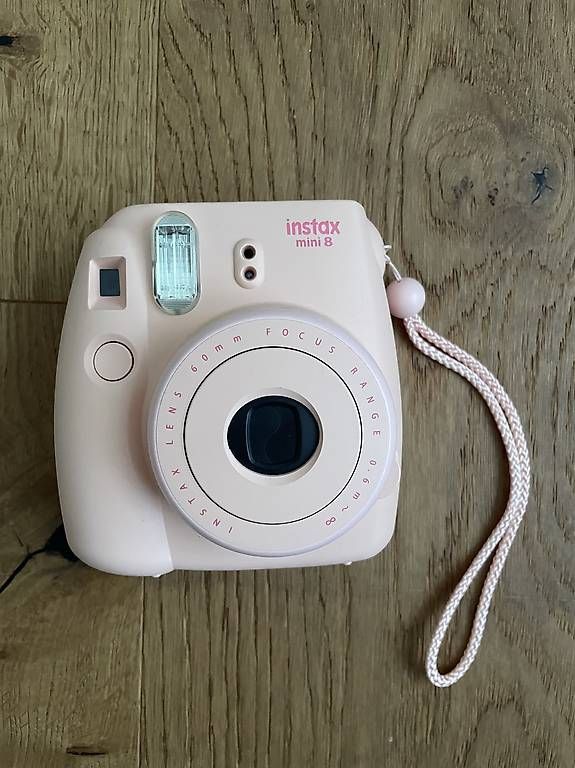 Fujifilm Fotocamera: Instax mini 8 inkl. Film – Usato da Arnegg venduto da simone.x 1