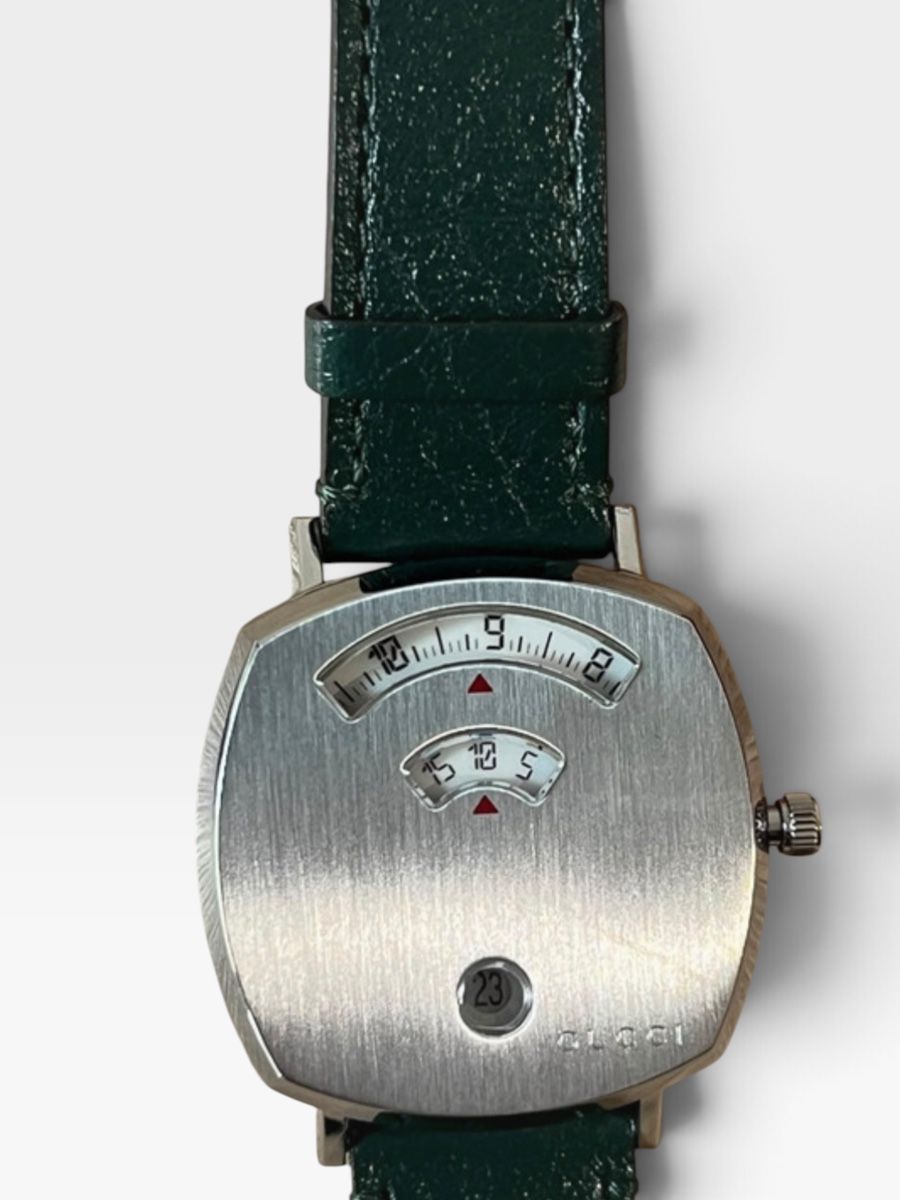 Gucci Orologi: Gucci Grip Watch – Nuovo e nell'imballaggio originale da Plan-Les-Ouates venduto da Loved_Panda_Clothing 1