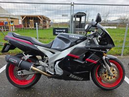 Yamaha FZR 1000
