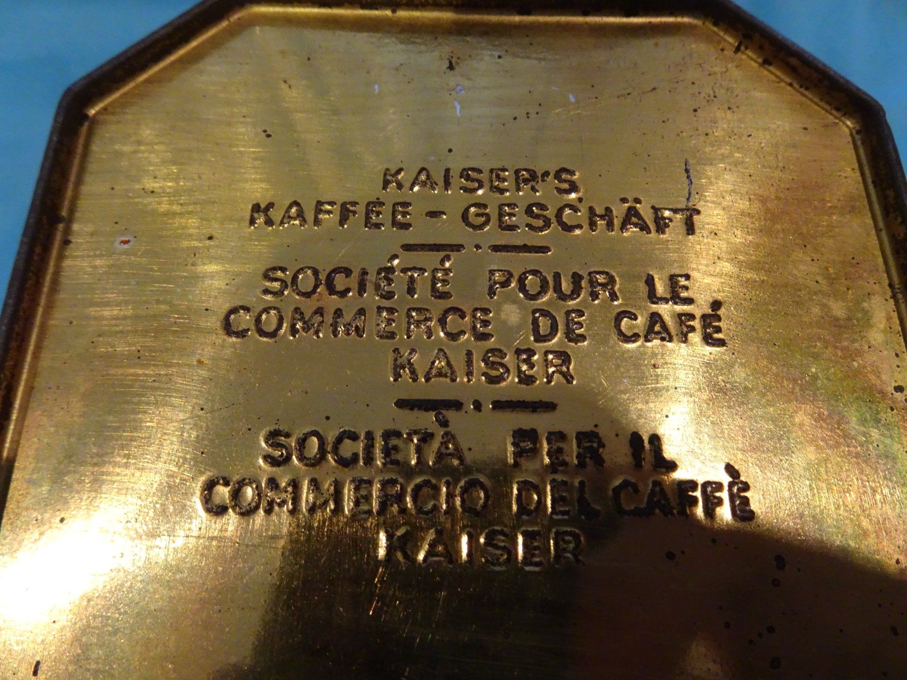 Contenitori & Simili: 2  antike Blechbüchsen Kaisers Kaffee – Usato da Vitznau venduto da Mina60 6