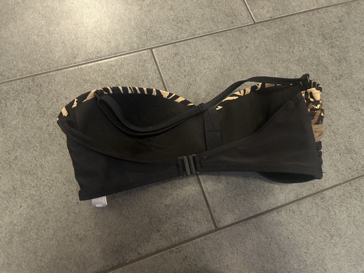 Badekleider & Bikinis: Bikini Oberteil 80 C – Gebraucht aus Mühledorf SO von Dania77 1