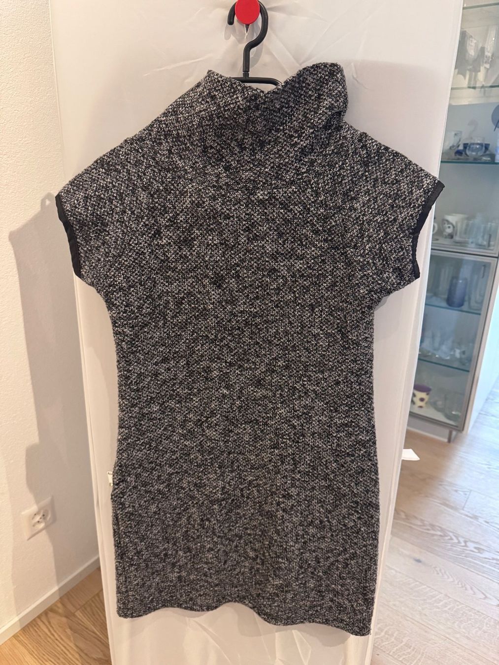 Vestiti: Strickkleid von APRICOT – Usato da Winterthur venduto da jen_w6kc 1