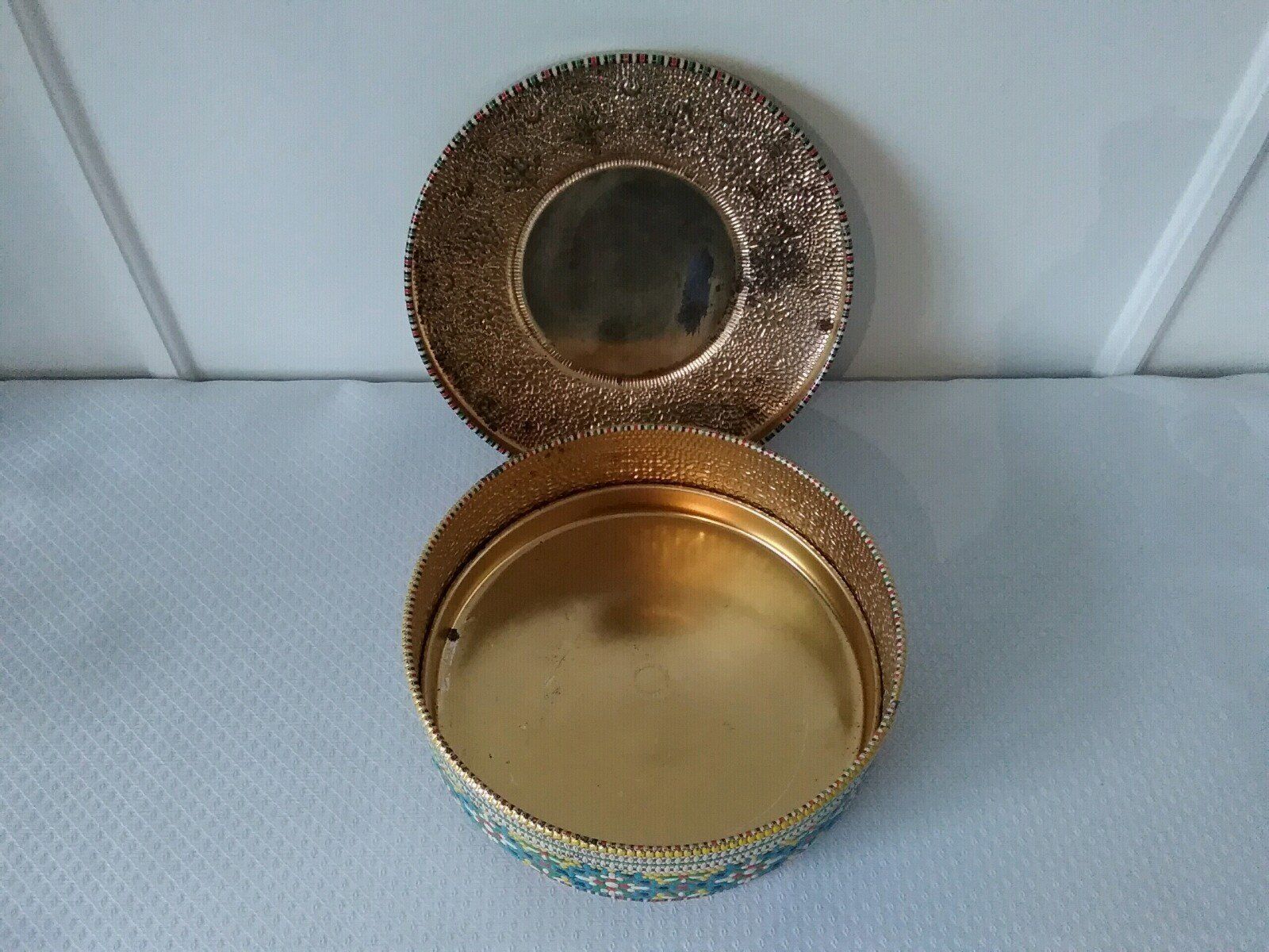 Alle Dekorationen: Wunderschöne Vintage Blechdose – Gebraucht aus Buochs von Jenymak 4