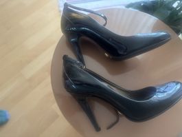 Navy boot Heels, Size 37 - Chic & Stylish!