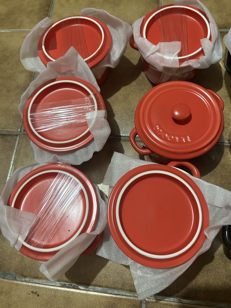Set di piatti: Set de 6 mini-cocottes de service neuves – Nuovo e nell'imballaggio originale da Bellevue venduto da mz_GVA