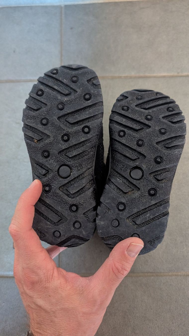Schuhe für Jungen: Superfit Winterschuhe Grösse 28 – Gebraucht aus Kirchdorf AG von Reto2005 4