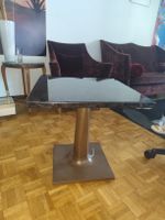 Exklusiver Designer-Marmortisch mit edler Berner Geschichte