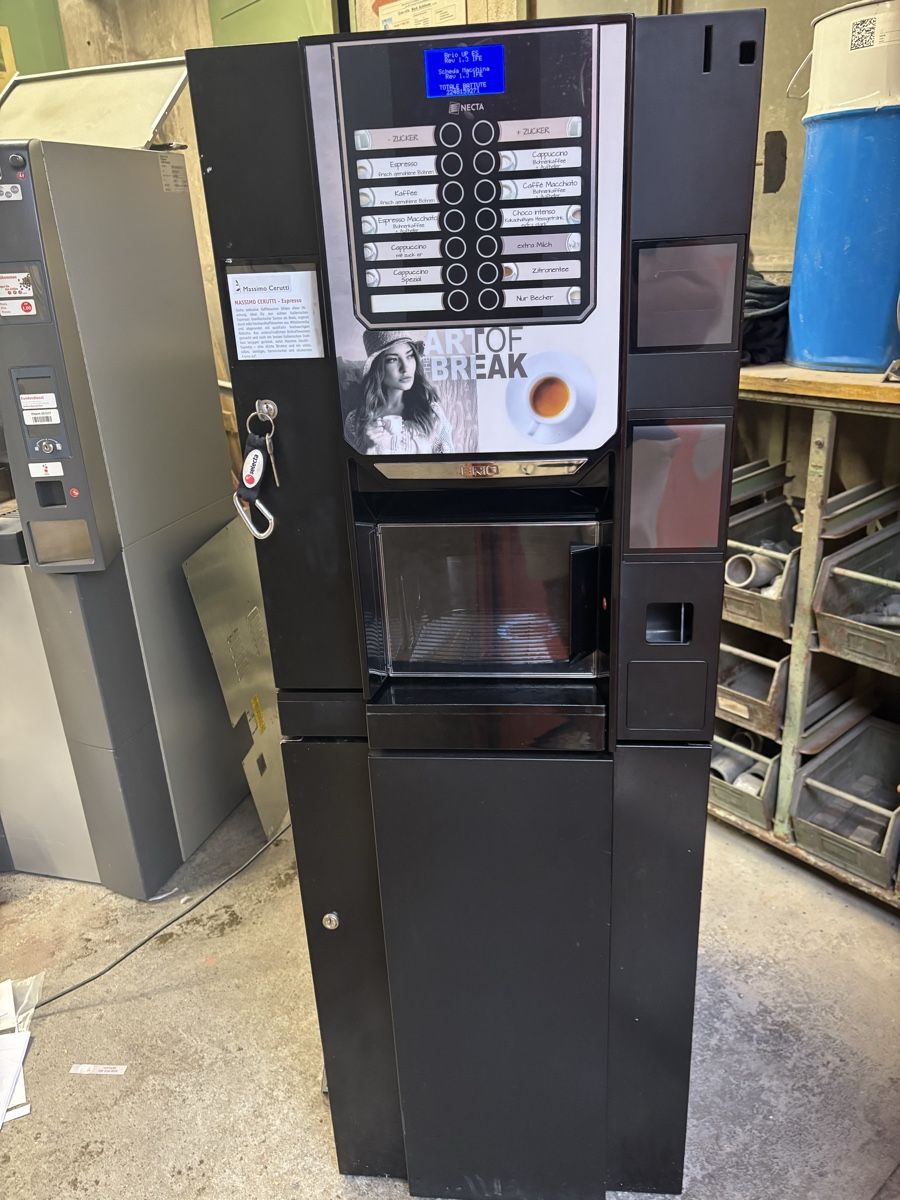 Selecta Sonstiges für die Gastronomie & Hotel: Kaffeeautomat Selecta Necta – Gebraucht aus Bûlach von rju_877h