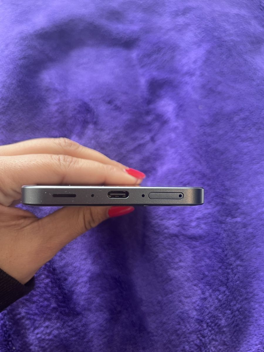 Samsung Telefoni cellulari / Smartphones: Samsung Galaxy A37 5G – Nuovo (secondo la descrizione) da Abtwil SG venduto da dal_5sqg 5