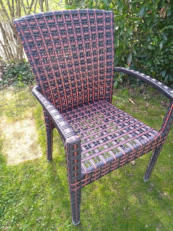 Set di tavolo e panche: Hochwertiges Gartenset – Usato da Brugg AG venduto da Corail1 2