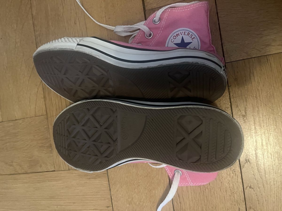 Converse Herrenschuhe: Rosa Converse Grösse 39 – Defekt aus Olten von sae_82z2 3