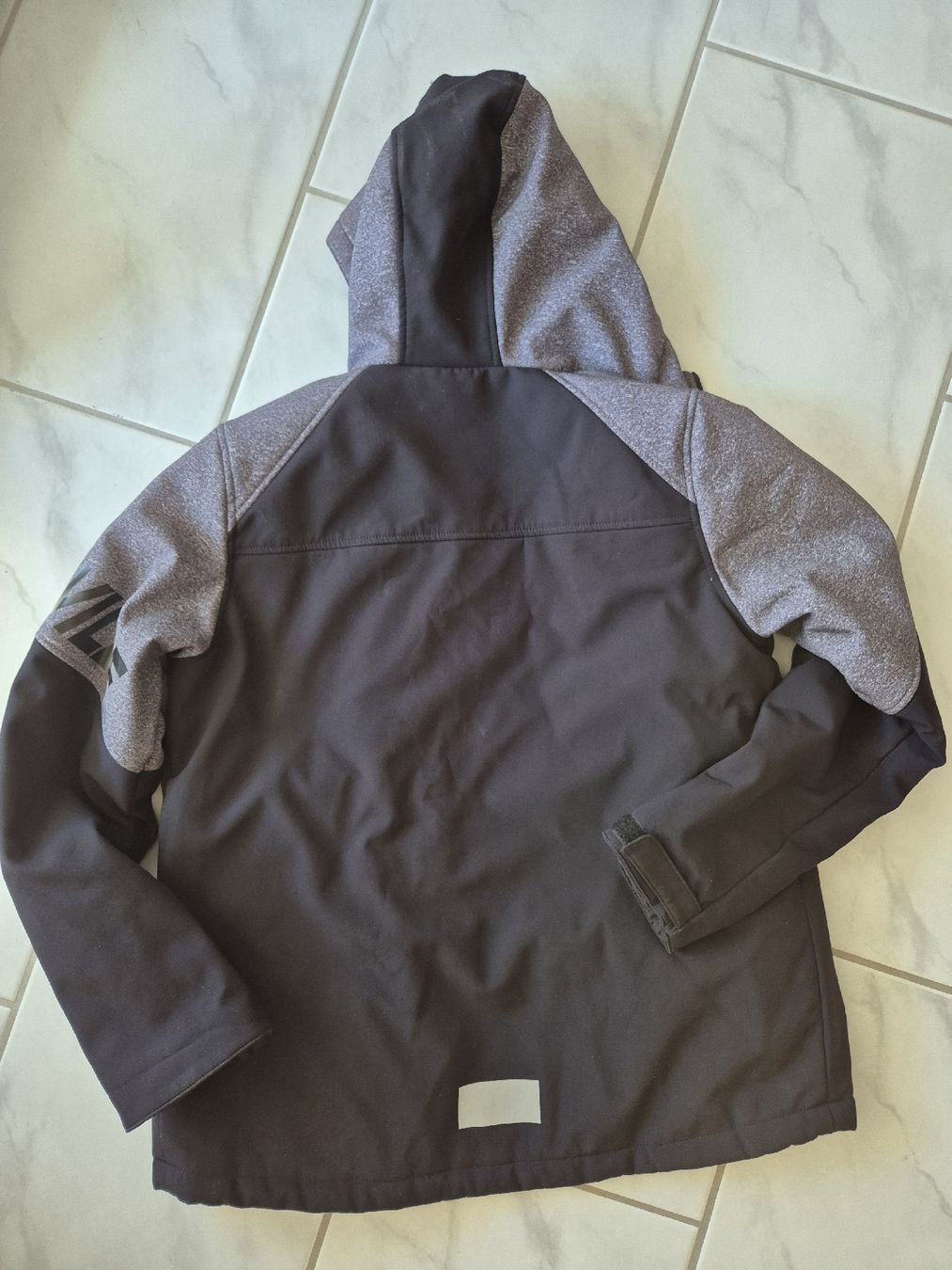 C&A Jacken & Mäntel: Softshelljacke Gr.170 – Gebraucht aus Oetwil am See von Janina5 2