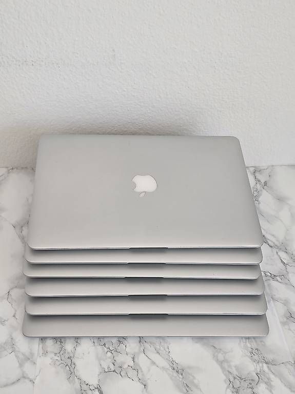 Apple Notebooks: 6 x MacBook Air |i5 |SSD|Bonnes batteries – Gebraucht aus Renens VD von MTD2211 2