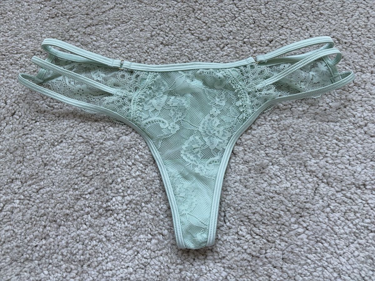 Manor Sonstige Unterwäsche: MANOR Woman String | S – Neu (gemäss Beschreibung) aus Rudolfstetten von A_Milione