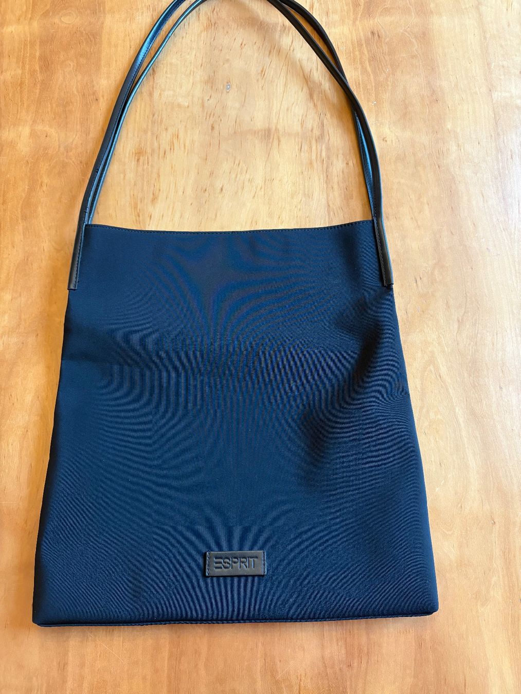Esprit Borse da donna: Elegante Handtasche schwarz ESPRIT – Usato da Uster venduto da pri_6r68 1