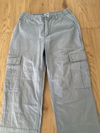 Cargo Hose grau mit Seitentaschen Gr.S. Einwandfreier Zustan