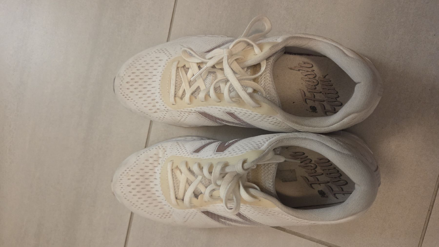 Scarpe da donna: 2 paar Damensneaker – Usato da Neuenhof venduto da bike_ninja 6