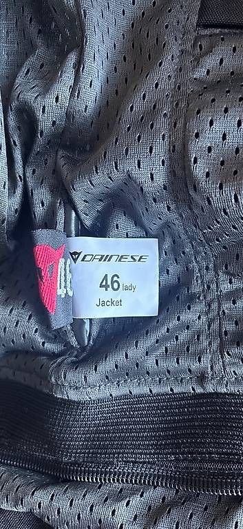 Giacche: Veste Moto Dainese lady – Usato da Plan-les-Ouates venduto da wil_8h7k 2