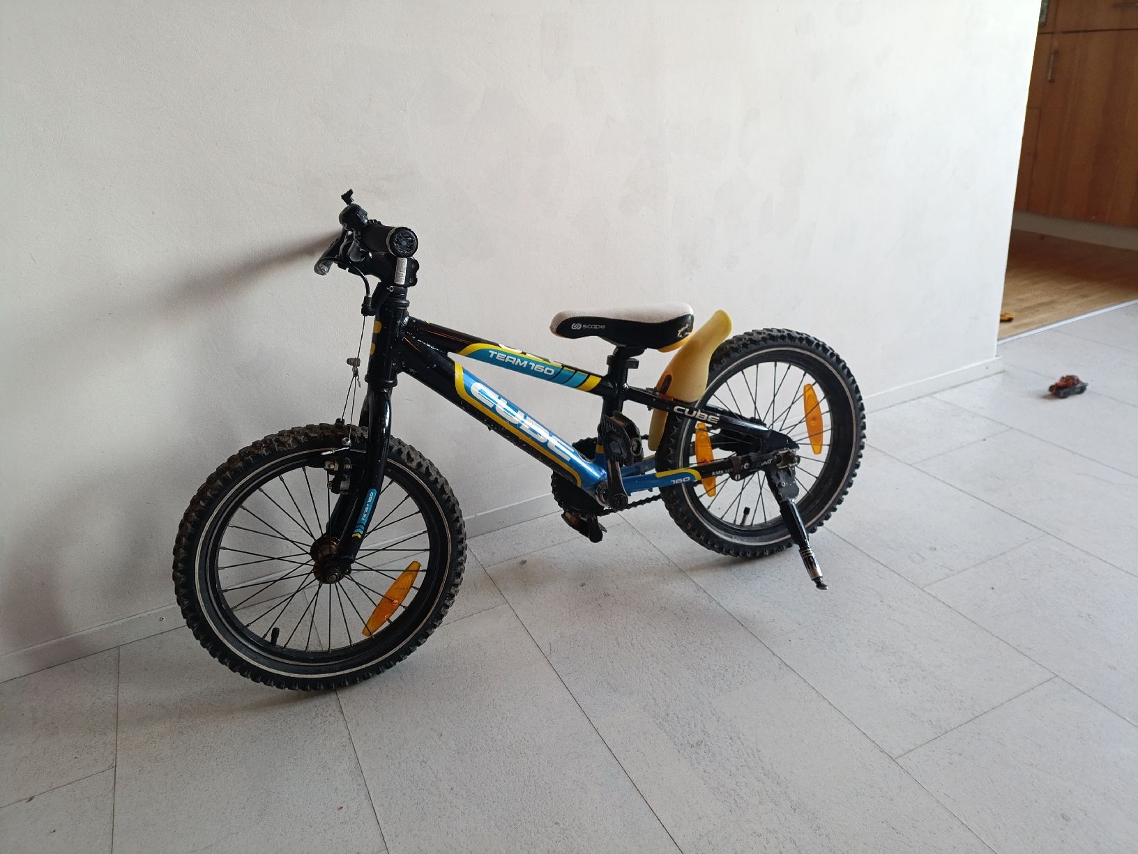 Velos: Cube Team 160 Kindervelo, 16 Zoll, Top Zustand für kleine – Gebraucht aus Rifferswil von wad_c8cg