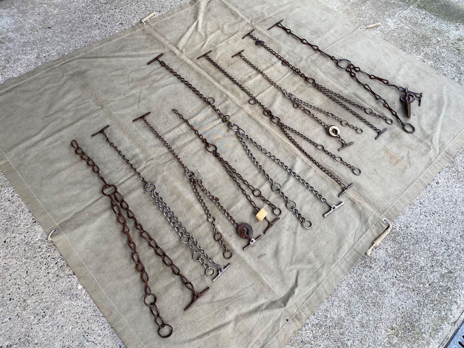Glocken & Treicheln: 9 antike original Kuhketten – Gebraucht aus Feldbach von Olive1 1