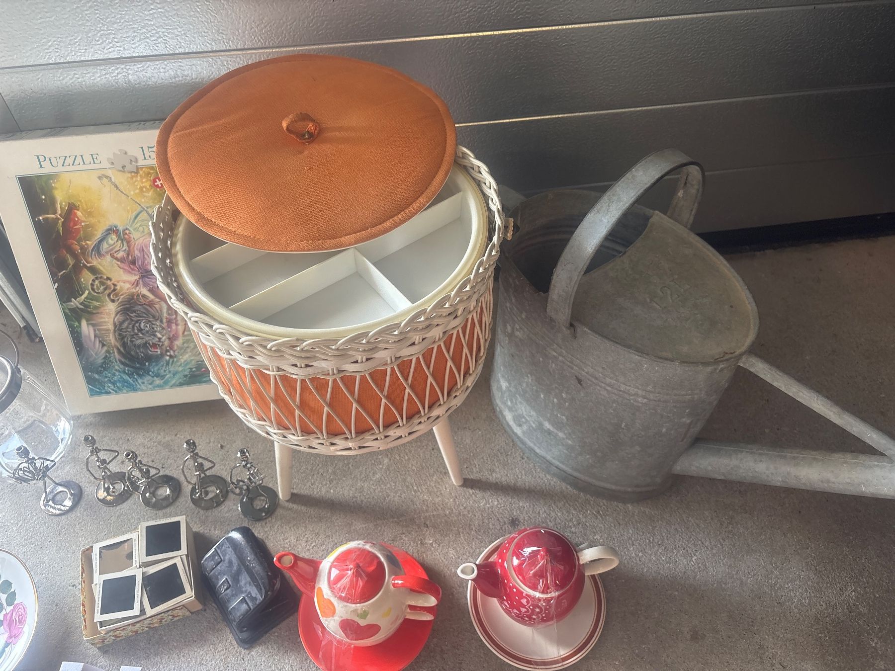 Tutte le decorazioni: Flohmarkt LOT – Usato da Aarwangen venduto da kah_79t5 1
