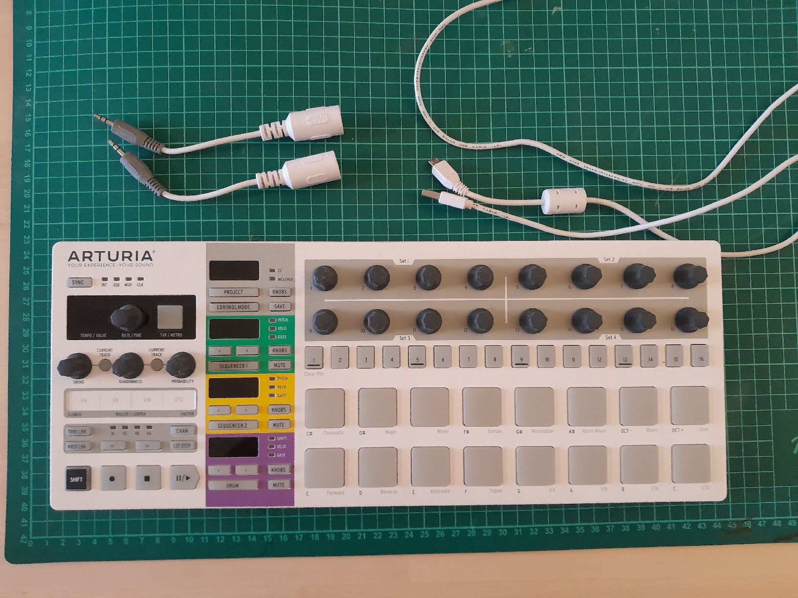 Arturia Strumenti musicali: Arturia Beatstep pro – Usato da Schmerikon venduto da dasrad