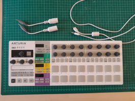 Arturia Beatstep pro