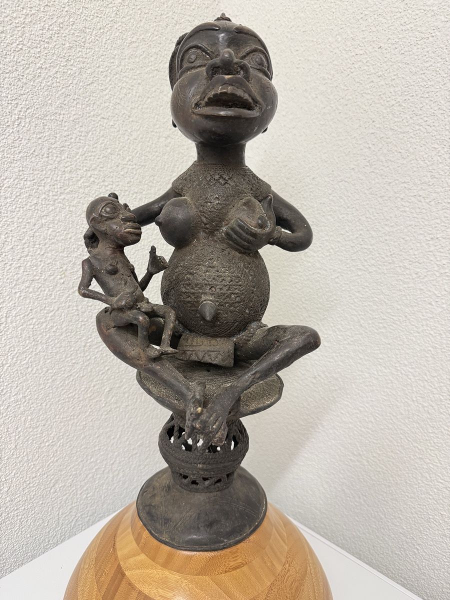 Skulpturen & Statuen: Skulptur Grosse Bronze Figuren antike Afro Kunst – Gebraucht aus Goldach von Donpancho