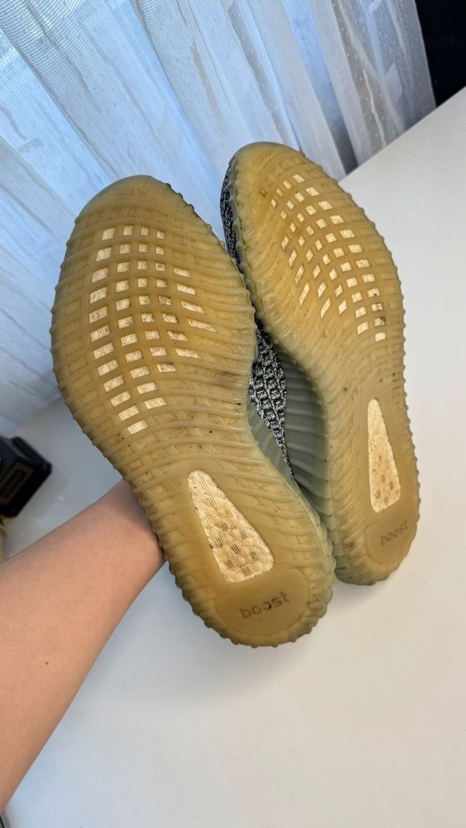 Adidas Scarpe da uomo: Adidas Yeezy – Nuovo (secondo la descrizione) da Mellingen venduto da eli_7hdx 3