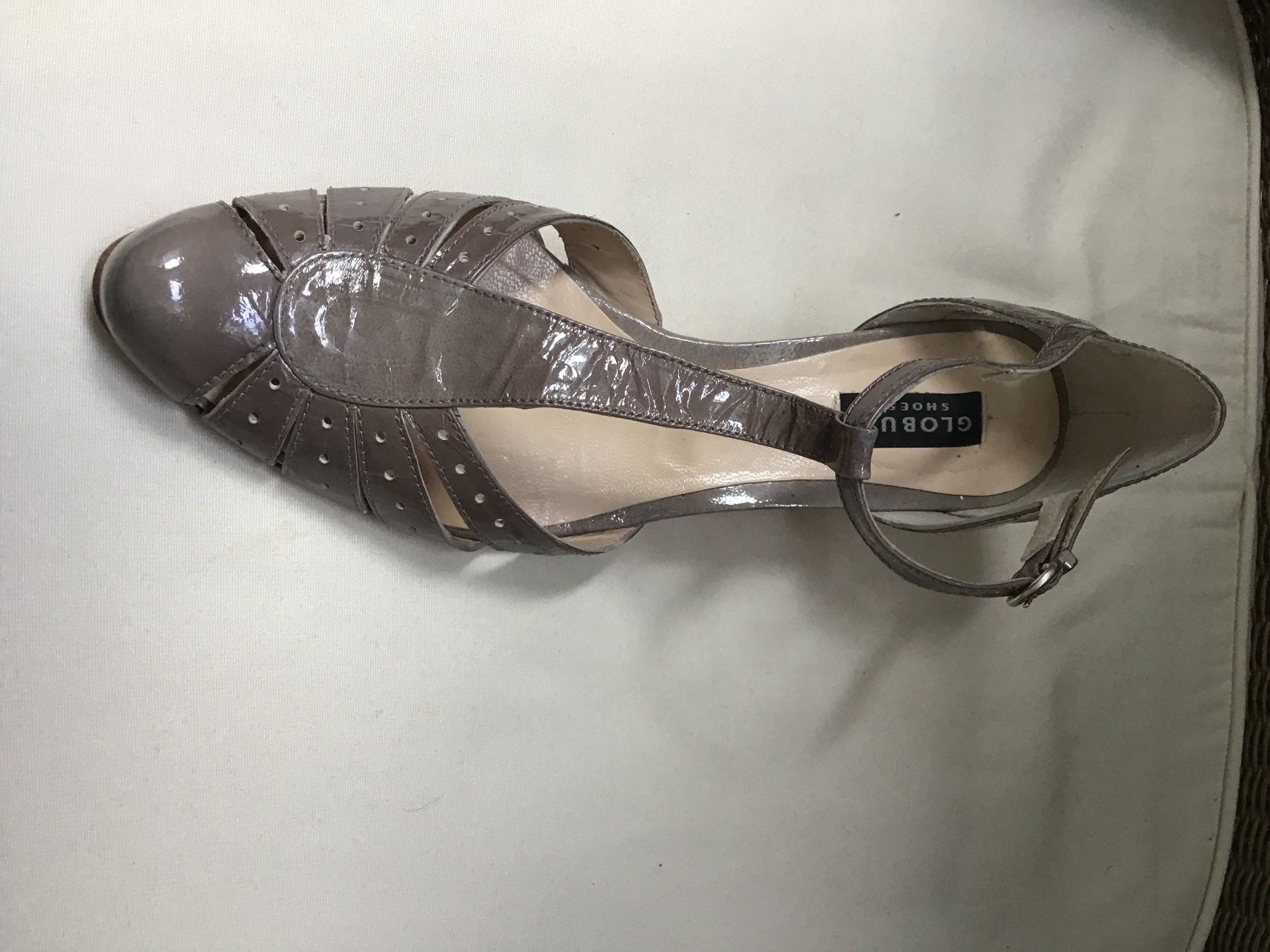 Globus Scarpe da donna: PUMPS GRIS CLAIR GLOBUS GR. 36 – Usato da Glattfelden venduto da ire_w6h2 2