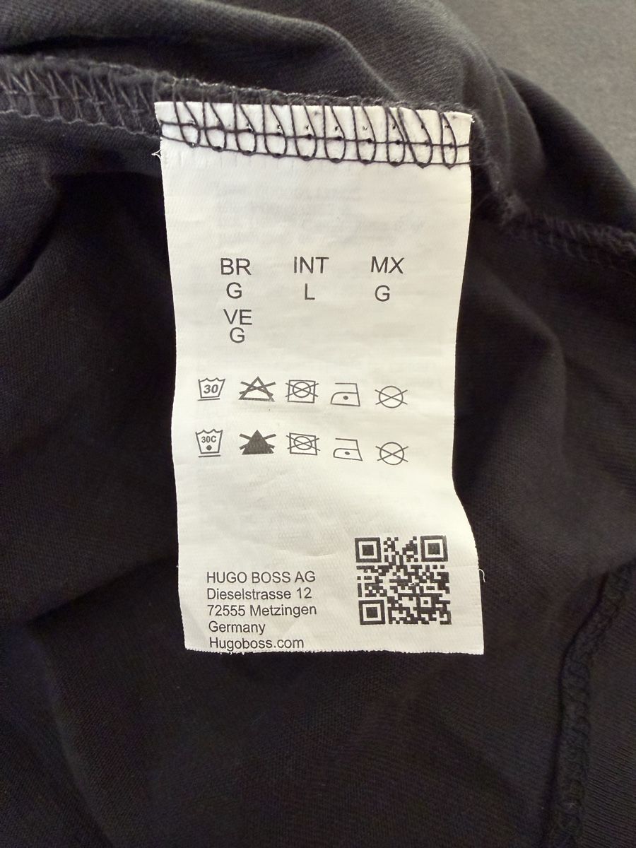 Hugo Boss T-Shirts: Hugo Boss T -Shirt Gr. M – Gebraucht aus Frauenfeld von Reto89 5
