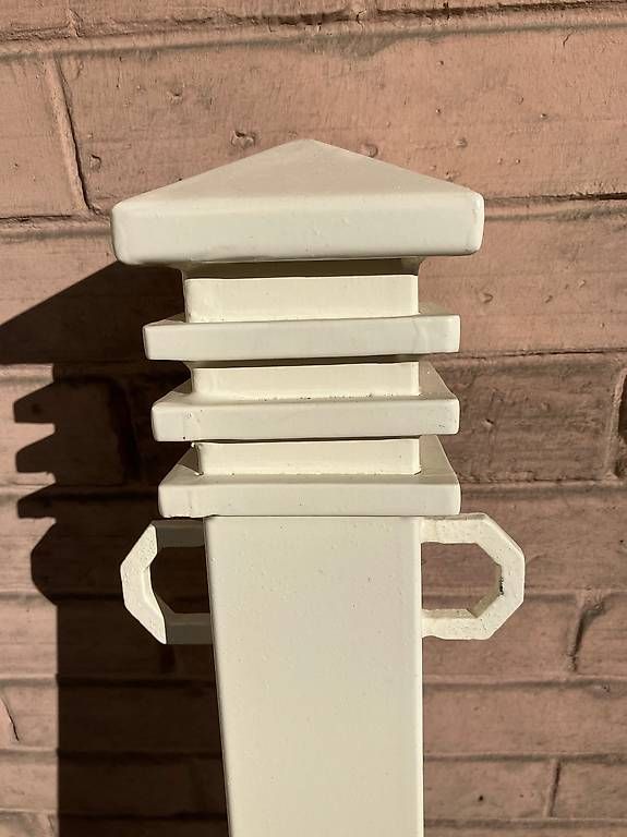 Altro in Decorazioni & Accessori: Standpfosten mit handgeschmiedeter Kette – Usato da St. Gallen venduto da czucio 4