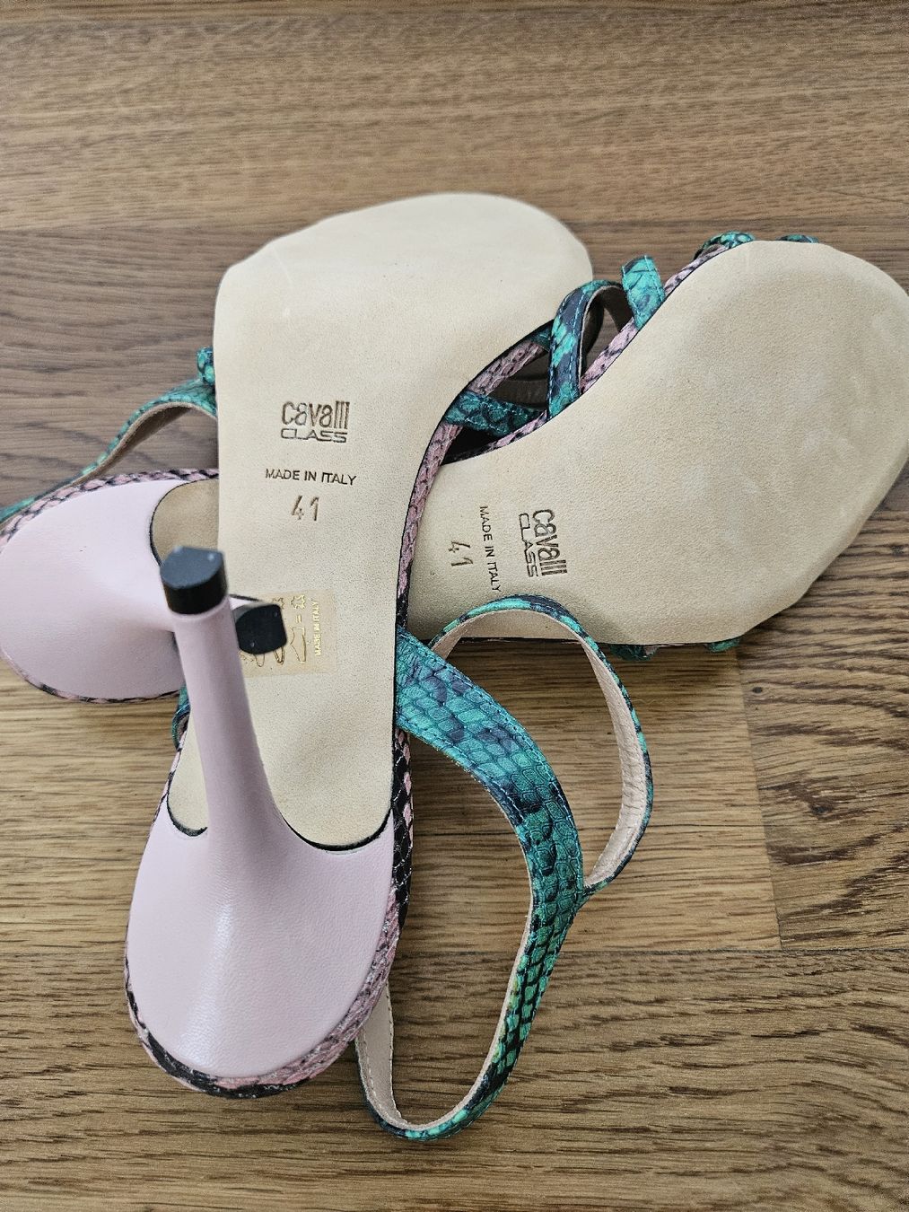 Roberto Cavalli Scarpe da donna: Sandalen Cavalli Class, neu,Größe 41, original! – Nuovo e nell'imballaggio originale da Zuchwil venduto da ger_ws6t 3