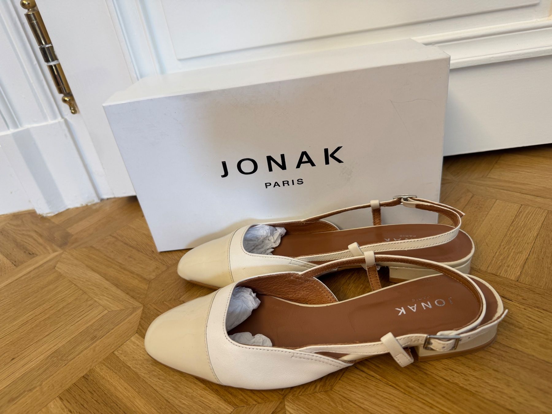 Jonak Scarpe da donna: Jonak sandales T39 écru – Usato da Conches venduto da chn_hgl6 5