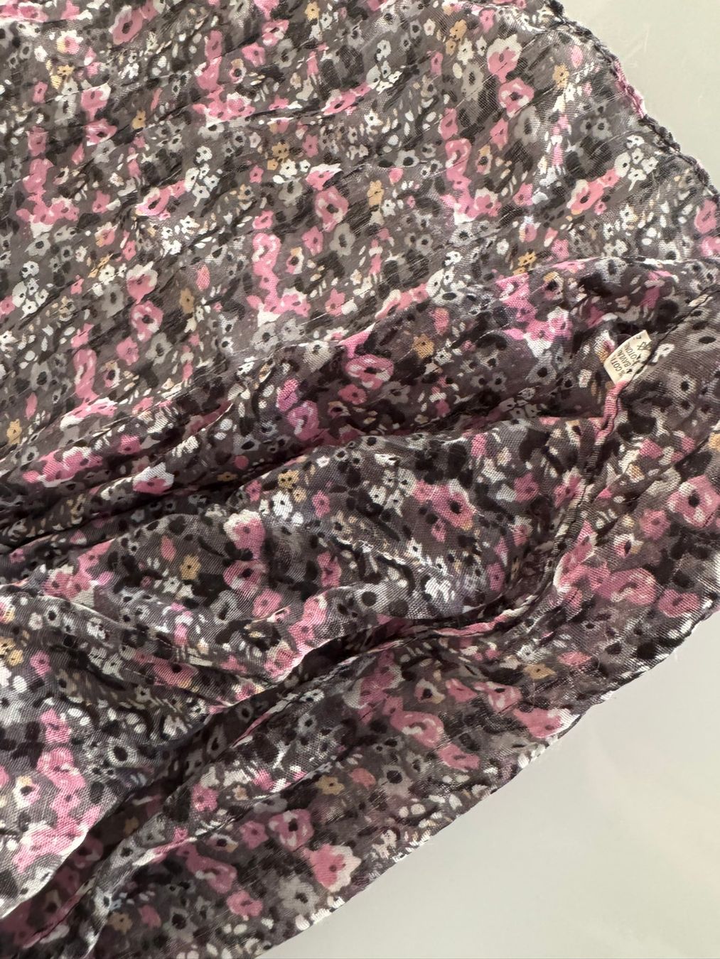 Foulards, Tücher & Schals: Schals Set: 4 leichte Tücher, div. Muster & Farben – Gebraucht aus Uhwiesen von mic_kd6g 6